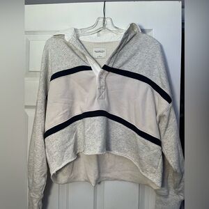 Abercrombie crewneck